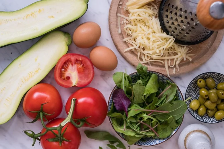 Zdravá cuketová pizza – suroviny pro recept