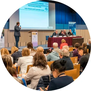 Konference o přírodních metodách léčby sudeckova syndromu.